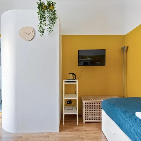 Joivy Bright And Cozy Studio For 2 In Porta Genova *