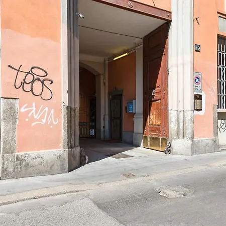 Joivy Bright And Cozy Studio For 2 In Porta Genova *