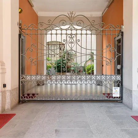 Apartment Joivy Bright And Cozy Studio For 2 In Porta Genova Milan